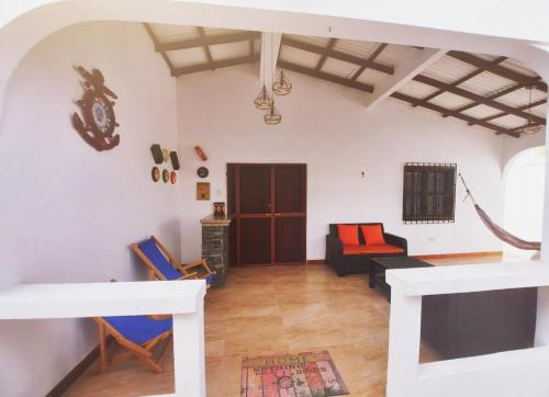 Salinas House | Bia & Alan's house