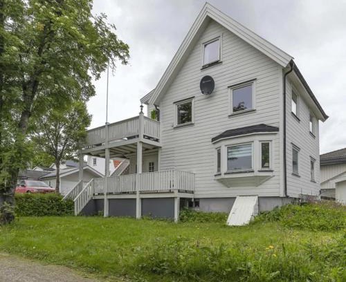 Tromso Apartment | Big 2 Floors apartment, Perfect location and View