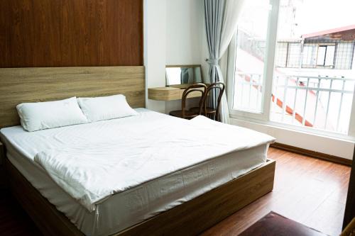 Hang Trong Apartment | Big Church Homestay