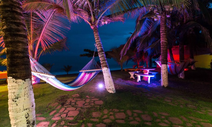 Puerto Armuelles Hotel | Big Daddy's Beach Club and Hotel