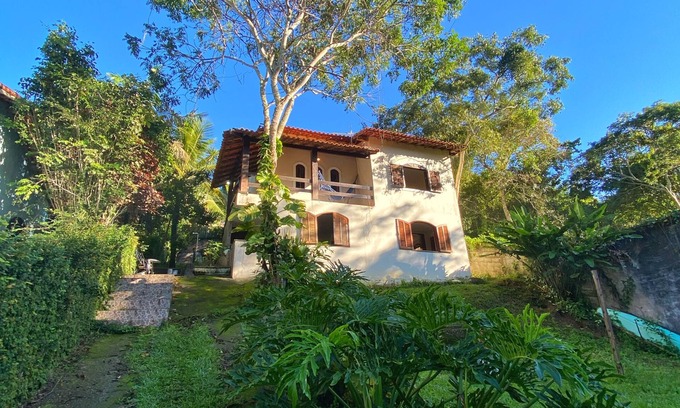Porto Novo Villa | Big house 5 minutes from Itauna beach (free surf lesson)