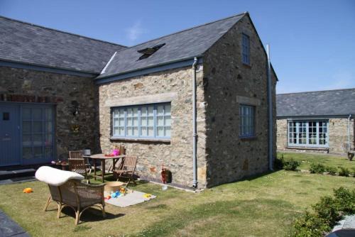 Llanfaethlu House | Big Moo