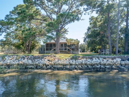 Alligator Point House | Bill's Bay Breeze