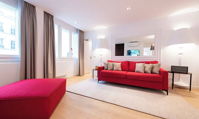 Bercy Apartment | Bistrot, 2BR/2BA, 6 people