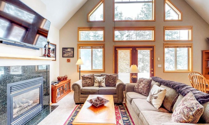 McCall House | Bitterroot Hideaway