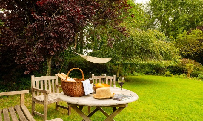 Westleigh Cottage | Blackbird Cottage