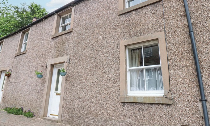 Appleby-in-Westmorland Cottage | BLACKSMITH COTTAGE, pet friendly in Appleby-In-Westmorland