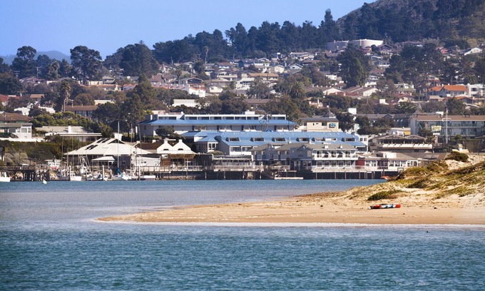 Morro Bay Hotel | Blue Sail Inn