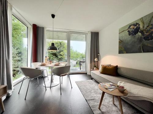 Tutzing Apartment | Blueberry Living - Design-Apartments am Starnberger See, Natur & Erholung, Privatparkplatz, nur 400 m zum See