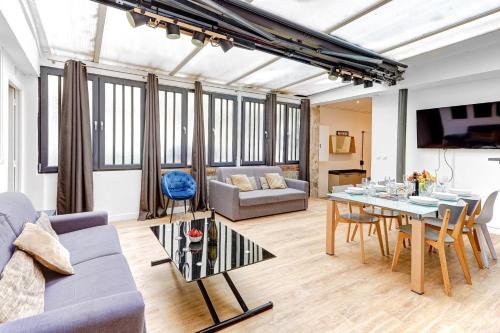 Quartier de la Folie-Mericourt Apartment | Bluestay 157 - Superb apartment