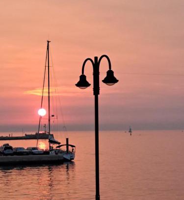 Umag Boat Rental | Boat & breakfast
