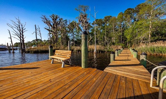 Fairfield Harbour House | Boat Dock!
