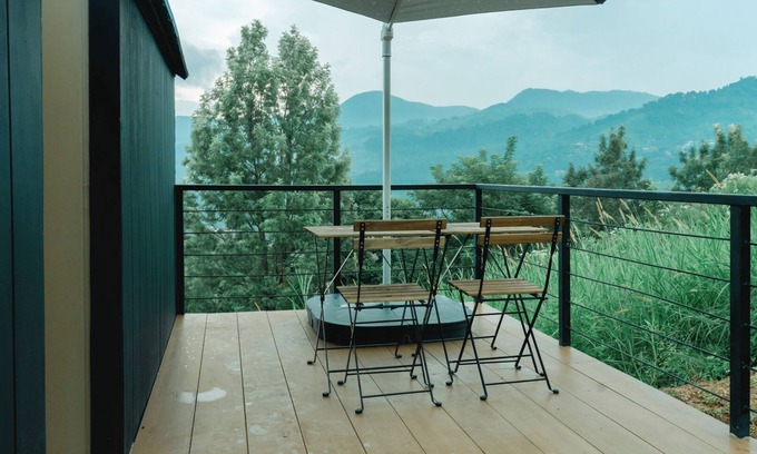 Cisarua Hotel | Bobocabin Gunung Mas