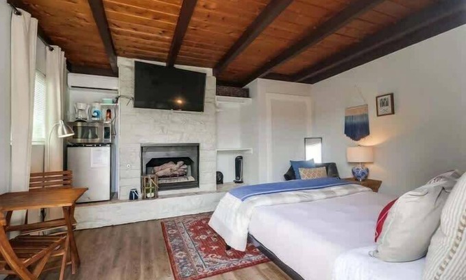 North Pacific Beach Apartment | Boho Bungalow Studio Walk to Beach