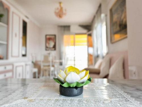 Prado - Republique Apartment | Boite d'Amour