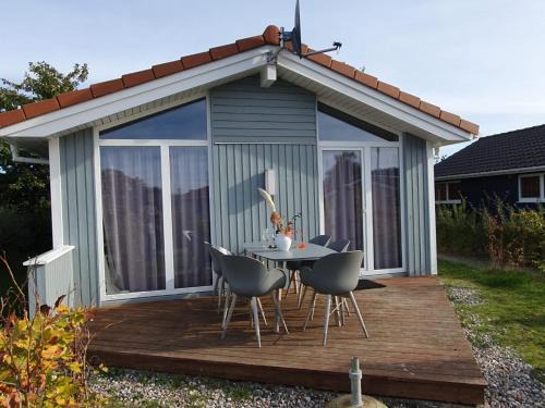 Lensterstrand House | Bootshus - Strandpark 15