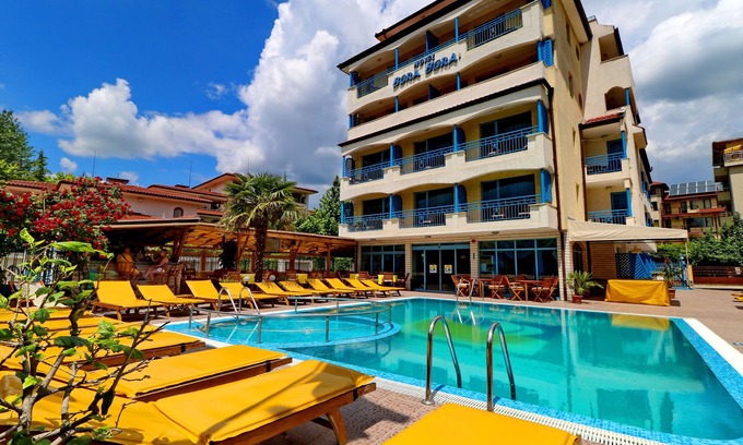 Sunny Beach Hotel | Bora Bora