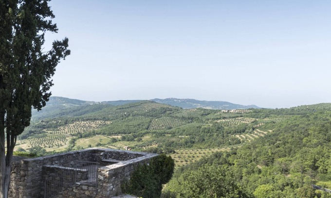 Montecolognola House | Borgo Spagnoli Farmhouse