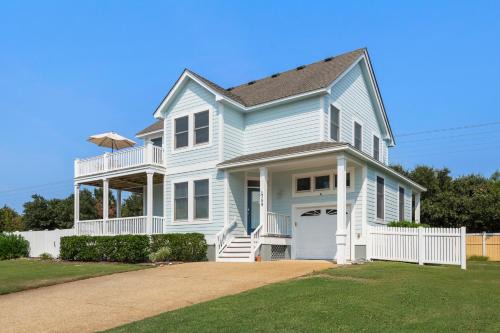 Corolla House | Boromacha