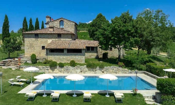 Gaiole in Chianti Villa | Borratella, Gaiole in Chianti, Siena and Chianti