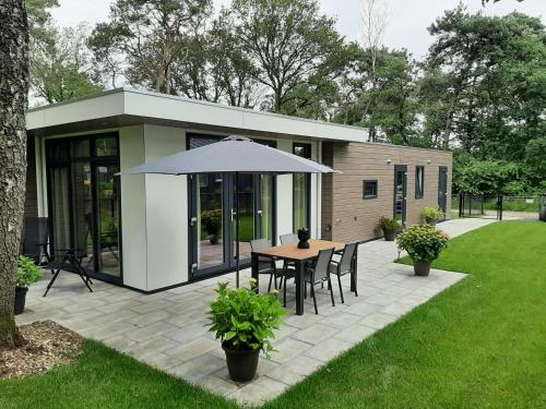 Municipality of Hellendoorn Ski Chalet | Boshuisje Het Groene Hert 113