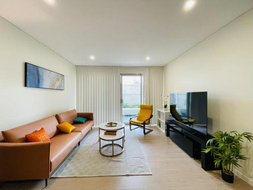 Botany Apartment | Botany 3Br near Airport Bay City with parking