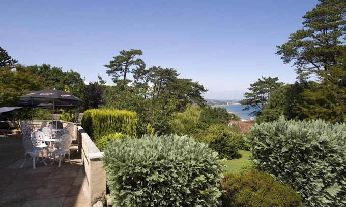 Shanklin Hotel | Bourne Hall Country Hotel