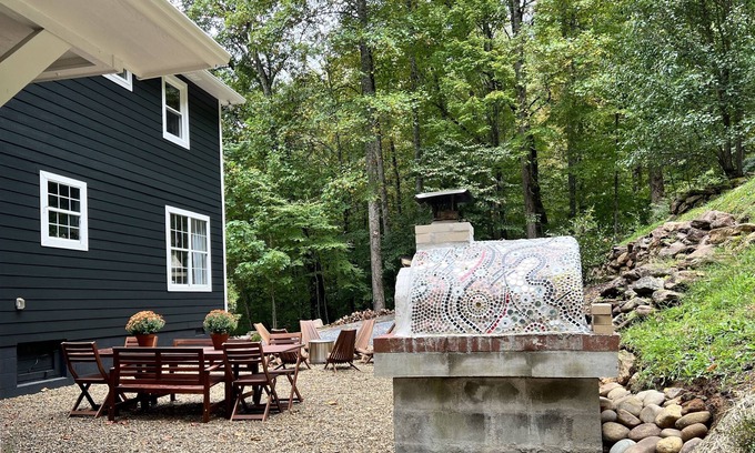 Cullowhee Cottage | Boutique cottage in the woods near lake - 2 KING beds - waterfall & creek