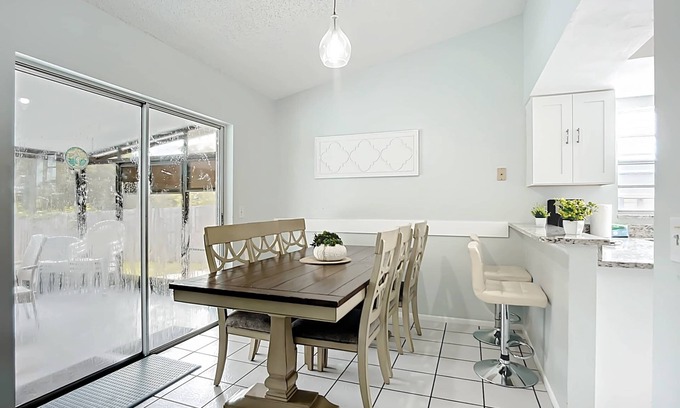 Trailer Estates House | Bradenton Paradise 4BR/2BA HEATED POOL & Mini Putt