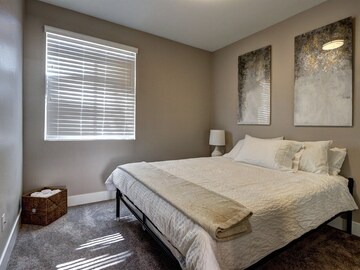Summerlin South House | BRAND NEW DESERT MODERN HOME in Las Vegas