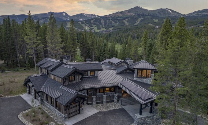 Peak 8 Villa | Breckenridge 66 - Six Bedroom Villa, Sleeps 14