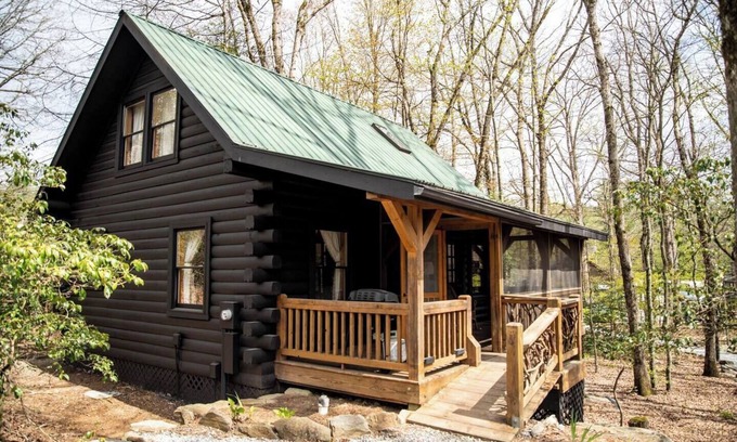 Cashiers Cabin | Brewers Cabin at our Boutique Bed and Brewery