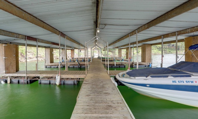Greers Ferry House | Bring Your Boat! Greers Ferry Lake Home w/Slip