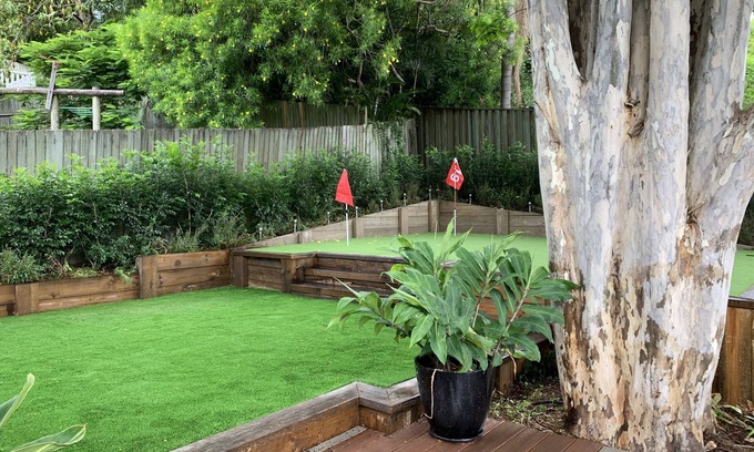 Windsor House | Brisbane Cottage with Golf practice green - 2 seperate living areas