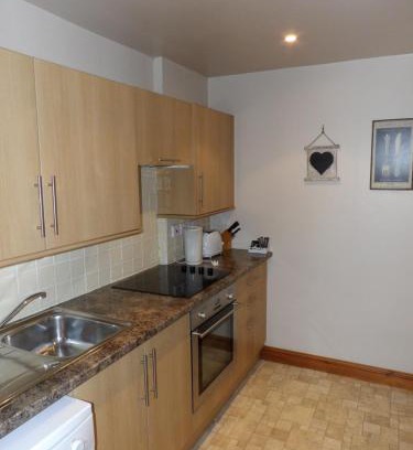 Manton House | Broccoli Bottom