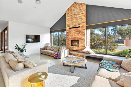 Mansfield House | Buller Peeps