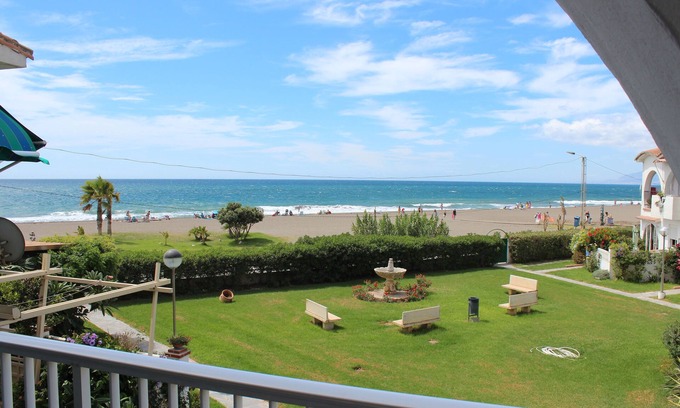 Torre de Benagalbon House | Bungalow on the beachfront. VFT/MA/11122