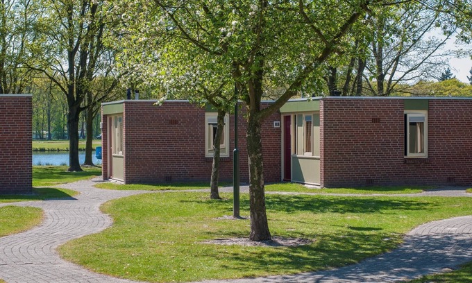 Arcen House | Bungalow in Green Haven of the Netherlands