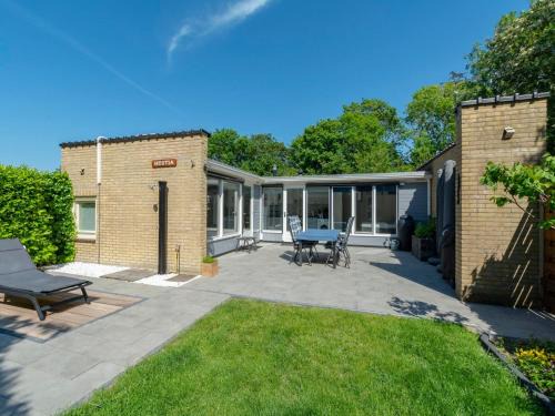Sint Maartenszee House | Bungalow in Sint Maartenszee near Beach