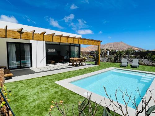 La Oliva Villa | Bungalow + Piscina independiente