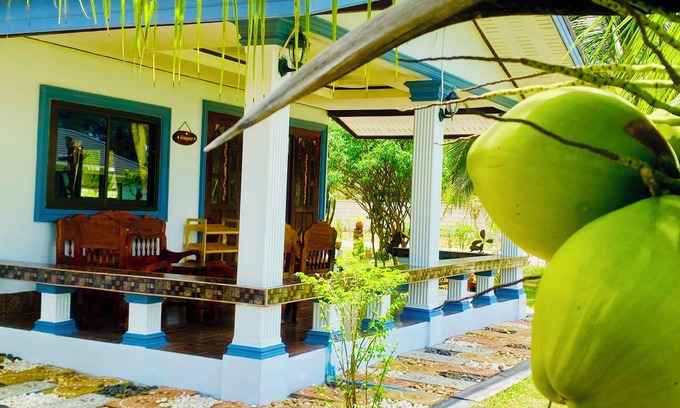 Tha Sala Villa | Busaba Villa Sea Views