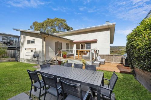 Anglesea House | Bush and Beach Getaway