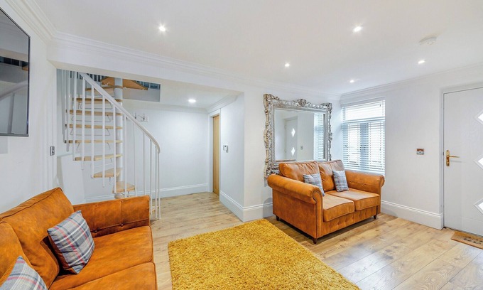 Yarm Cottage | Buttercup Cottage - UK45969