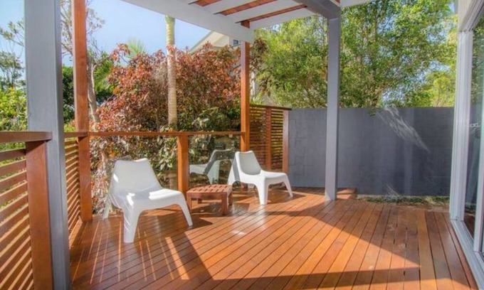 Byron Bay Ski Chalet | Byron Bay The Pass Beach House