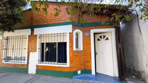 Choele Choel Apartment | Cabaña de 1 habitacion en el centro de Choele ideal para 2 personas