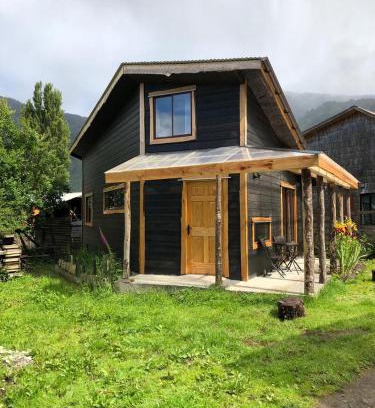 Puyuhuapi Bed & Breakfast | Cabanas Senderos Puyuhuapi