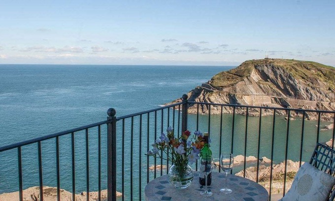 Hele Cottage | Cabin ∙ 3 bedrooms ∙ 5 guests