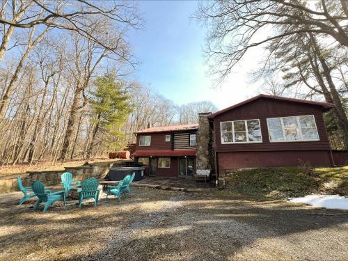 Thayerville House | Cabin Lodge