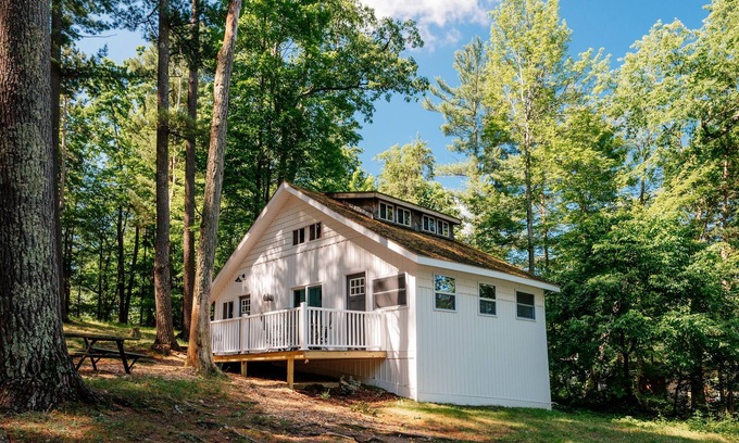 Mayfield Cabin | Cabin on beautiful Arbutus Lake near Traverse City