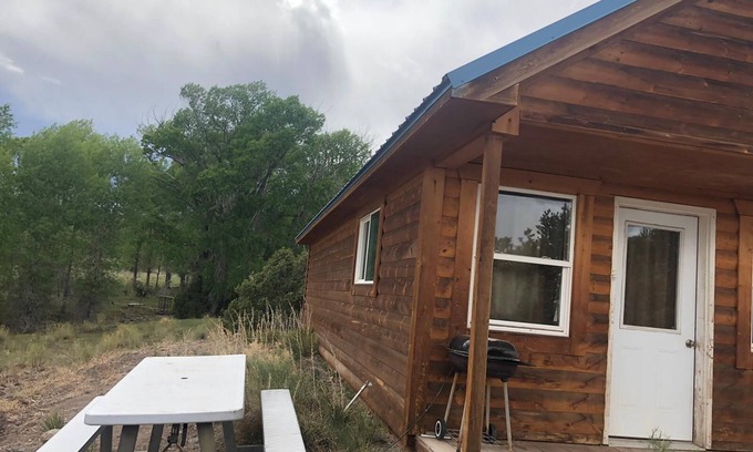 South Fork Apartment | Cabin rental borders National Forest/Primitive Living Agua Ramon South Fork Colo